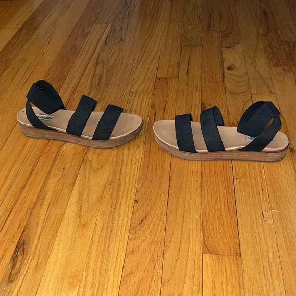 Steve Madden Platform Sandals - Picture 3 of 7